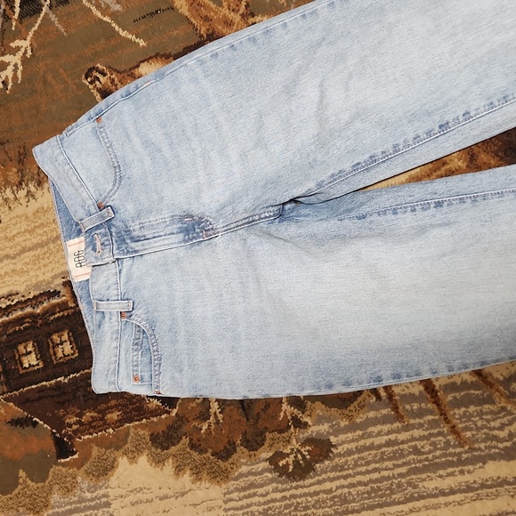 High rise jeans - Picture 3 of 12